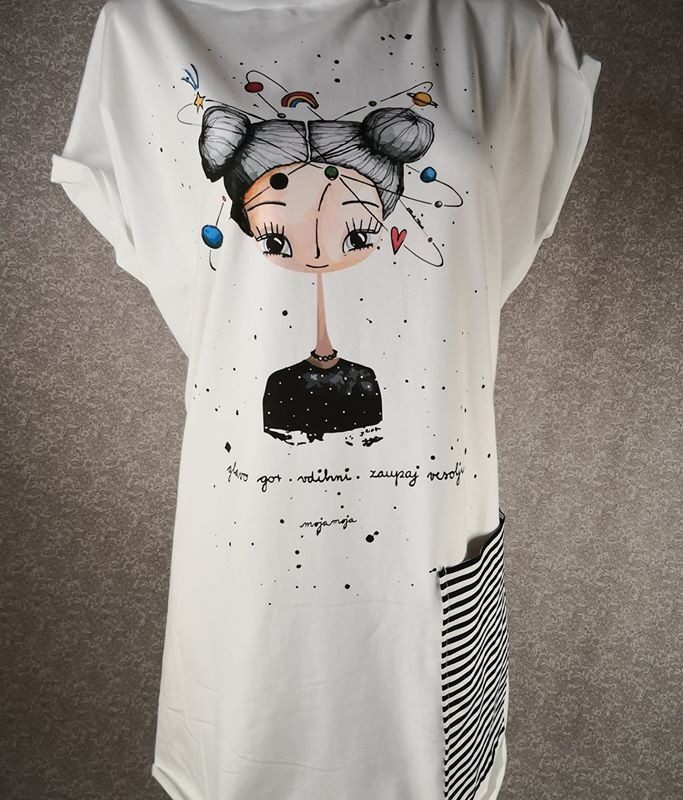 Oversized T-shirt - trust the Universe white
