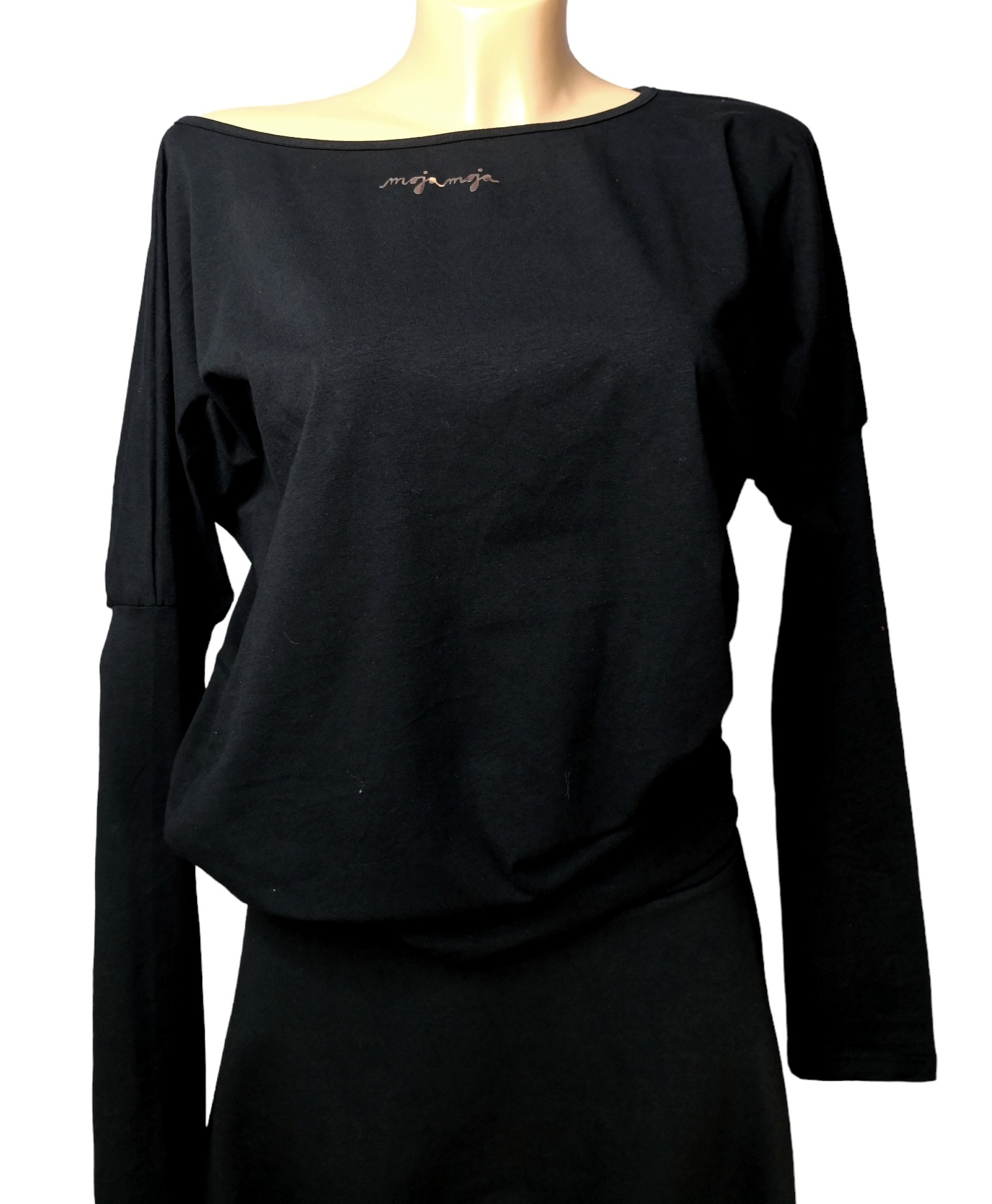 Pure black batwing top