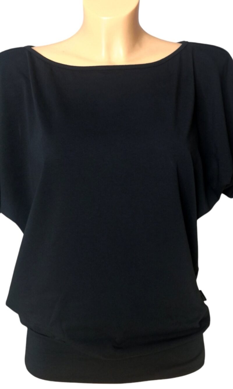 Pure black