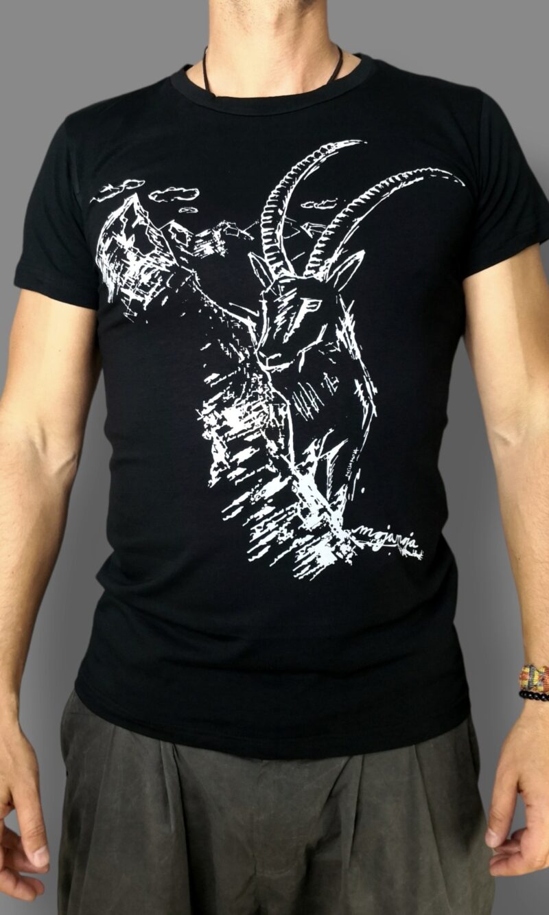 Black men's Capricorn T-shirt