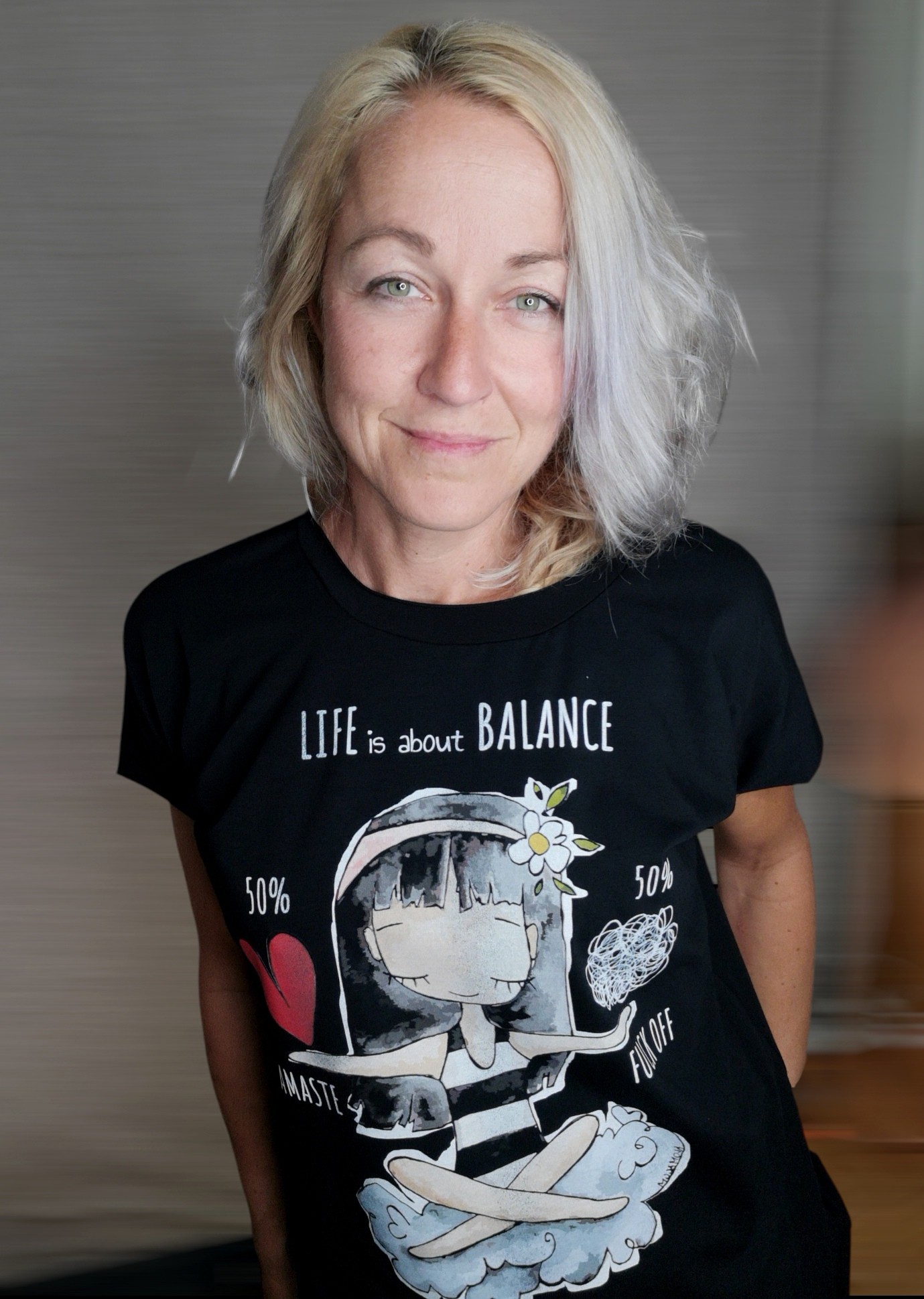 Oversized black Life balance T-shirt