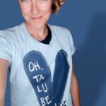Slightly oversized T-shirt Oh, this love - light blue