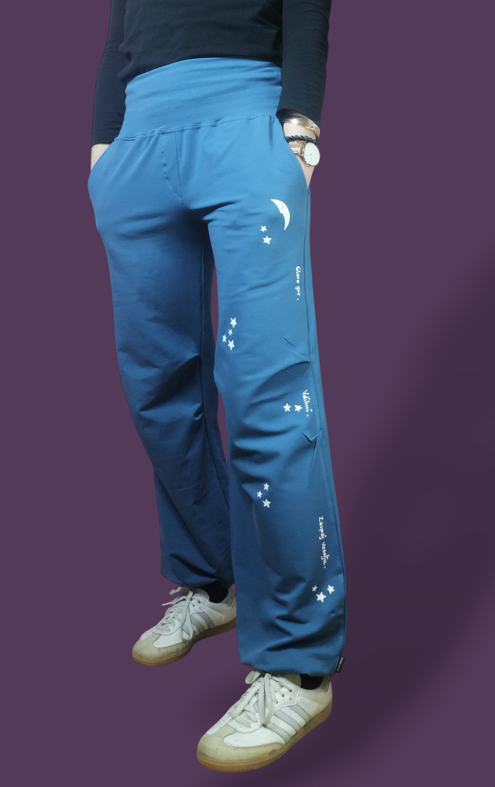 Modre trenerkaste hlače